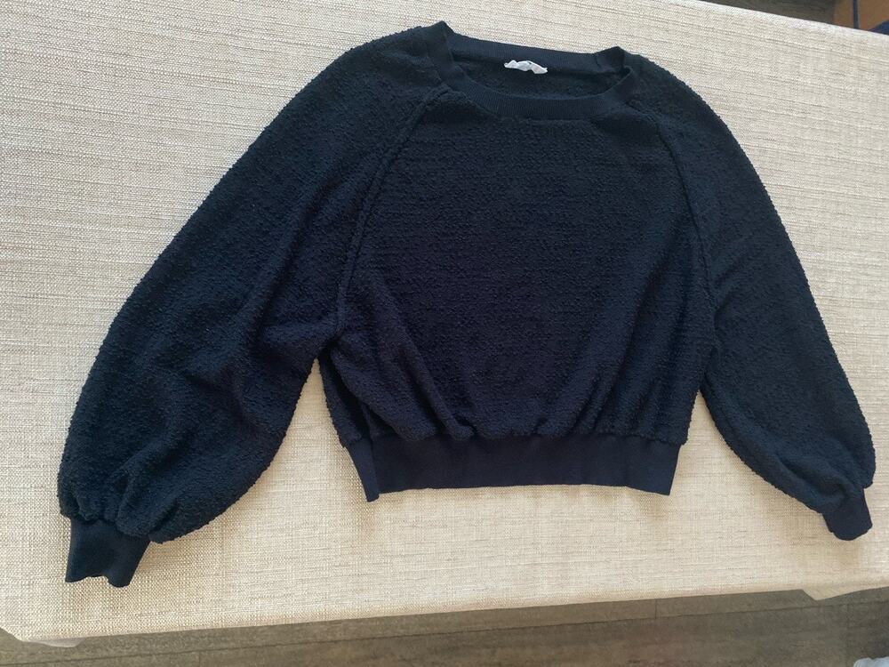 Double Zero Black Cropped Sweater Bouclé Puff Sleeves Women’s Size M